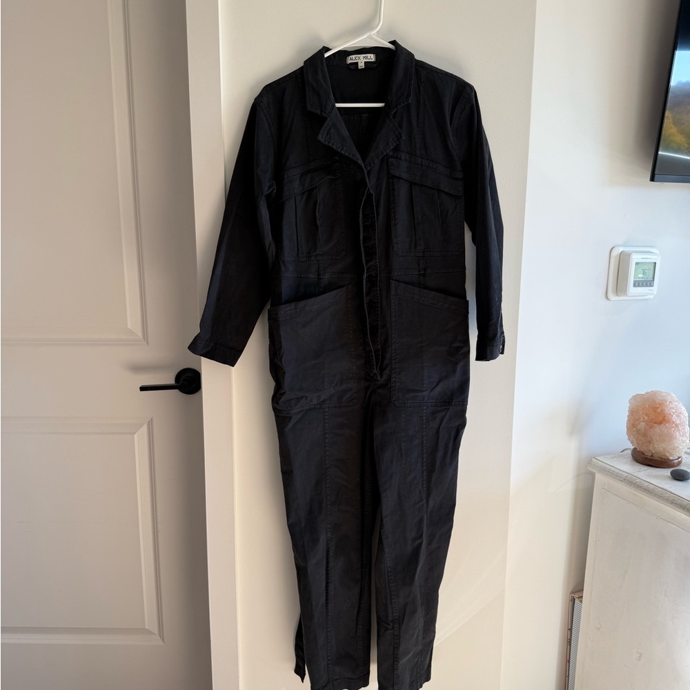 Alex Mill Expedition Jumpsuit in Washed Twill